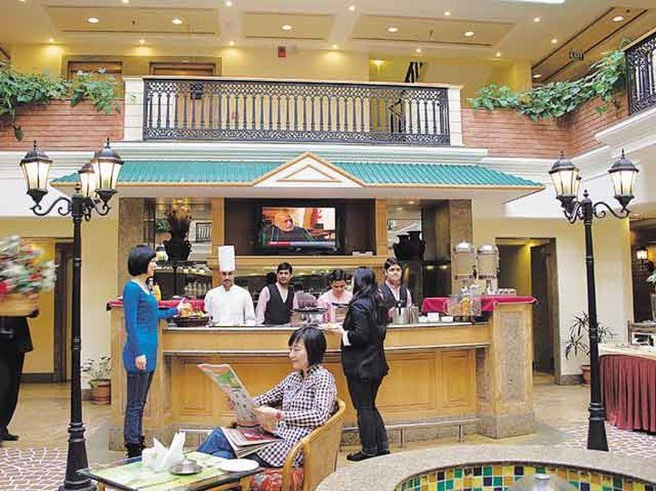 Savoy Suites Noida Extérieur photo